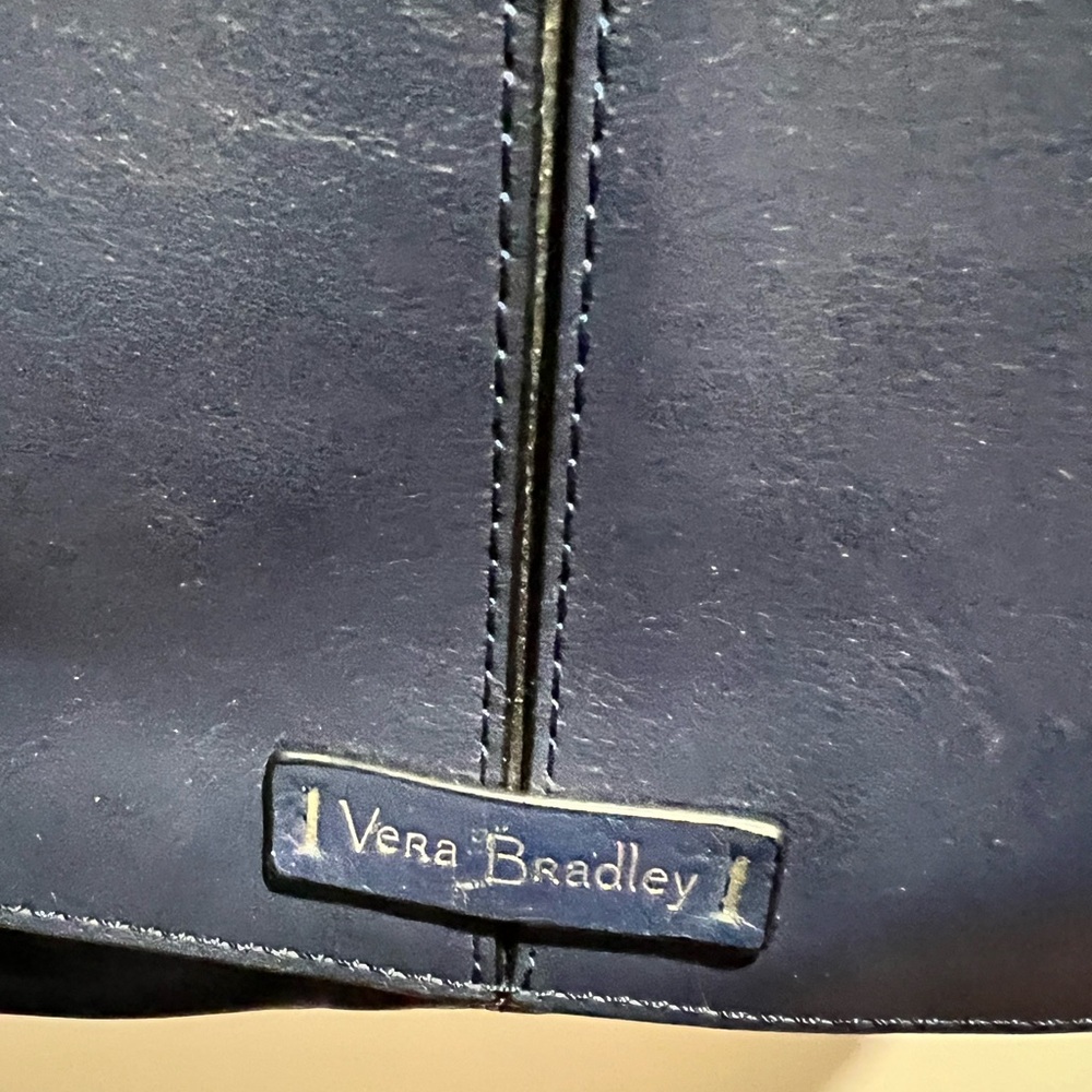 Vera Bradley new Navy Leather Crossbody Bag-never used. - Picture 3 of 14